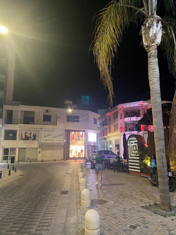 2 Bedroom Apt In Ermou 4 Minute Walk Beach Larnaca Ngoại thất bức ảnh