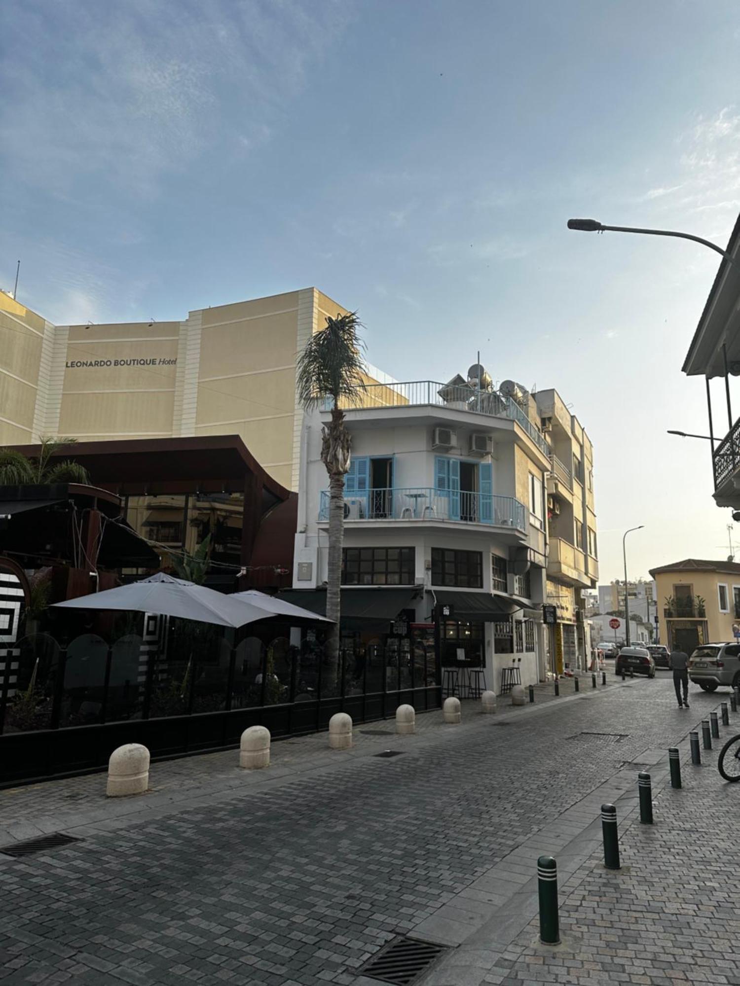 2 Bedroom Apt In Ermou 4 Minute Walk Beach Larnaca Ngoại thất bức ảnh